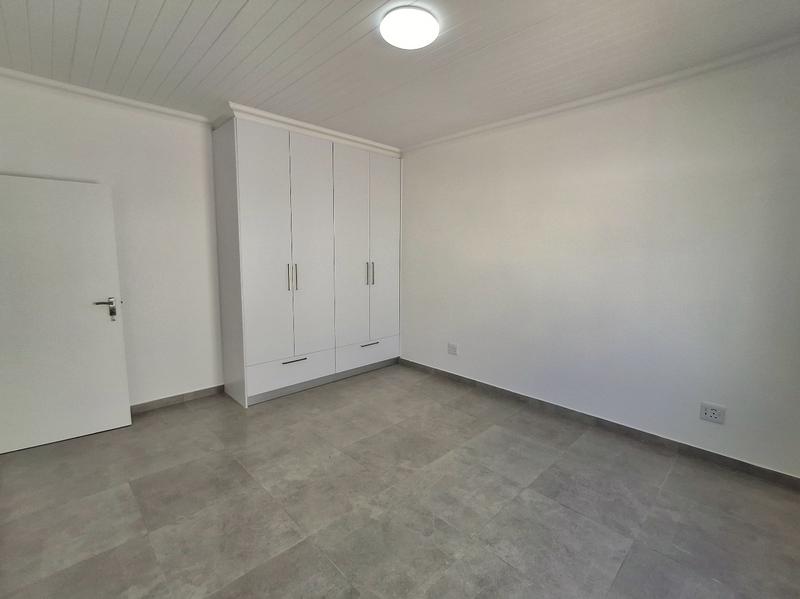 3 Bedroom Property for Sale in Golden Mile Western Cape